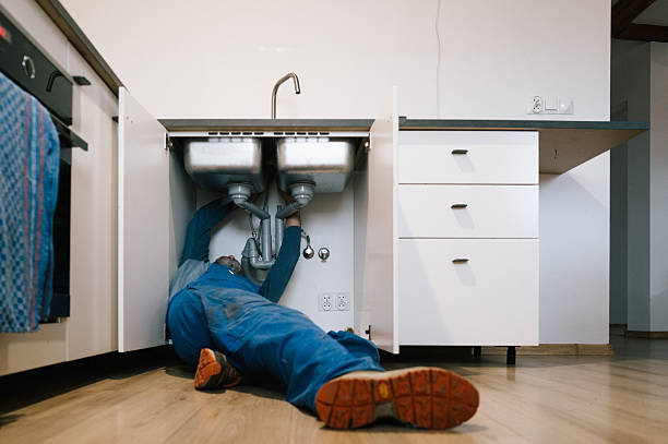 Professional Plumbing technician working in Elkhart, TX